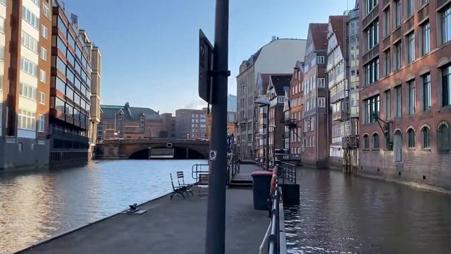 ?♀️Классная книга-сказка: История о магии. Криса Колфер. Рестораны, улицы Гамбурга и учеба?(ВЛОГ) смотреть онлайн