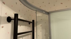 Сборка бюджетной душевой кабины МОНОМАХ, что с ней не так?