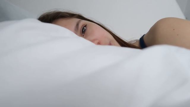 КАК БЫТЬ В ГАРМОНИИ с собой и не сойти с ума в четырех стенах || Самоанализ и Карантин смотреть онлайн