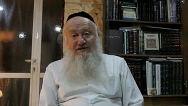 Может ли еврей по алахе, но ещё необрезанный, быть десятым в миньяне? (18.10.2019) смотреть онлайн