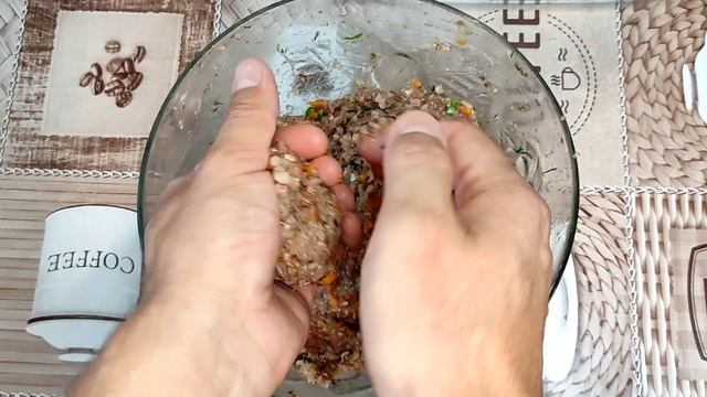 Котлеты гречаники в томатно-сметанном соусе в духовке. Простой и вкусный ужин.