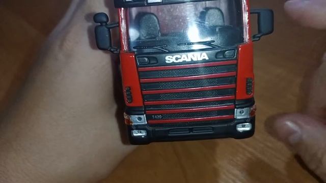 Обзор пожарного автомобиля из Китая. Масштабная модель.mp4 смотреть онлайн