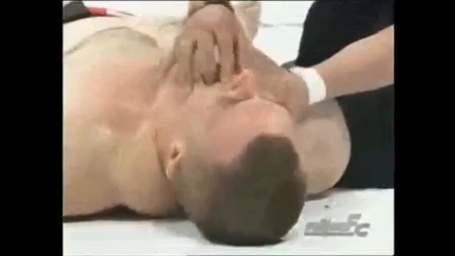 №1 Кевин Ренделман спас жизнь своему фанату