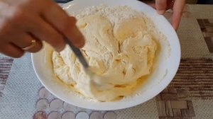 Нежный БИСКВИТНЫЙ рулет с ЯБЛОКАМИ! ВКУСНЫЙ и БЫСТРЫЙ десерт К ЧАЮ | kitchenice