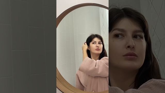 102073 Hair Brush SRT-1000 Массажер для кожи головы смотреть онлайн