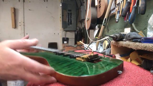 How to adjust and intonate a Floyd Rose equipped guitar смотреть онлайн