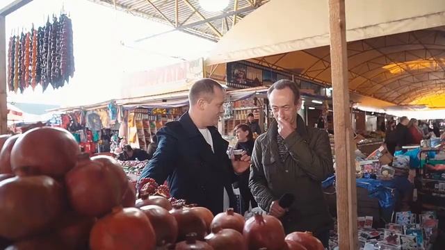 Путешествия по Одессе, Привоз