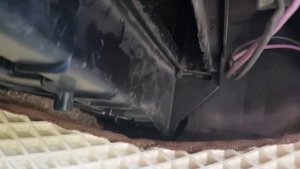 Фильтр салона с али экспресс с новой крышкой в комплекте на кадиллак эскалейд