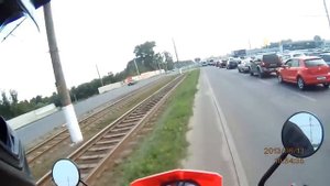 Преимущества Эндуро в пробке (Stels 400 Enduro) Advantages Enduro in traffic