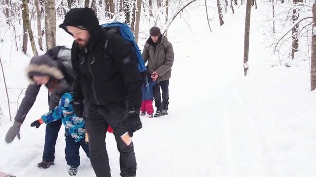Зимний слёт туристят. Как проходит этот праздник? Прогулка, поиск кладов, костёр, игры