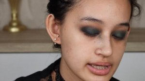 YENNEFER THE WITCHER GREEN SMOKEY EYE MAKEUP TUTORIAL | Nadya Aqilla