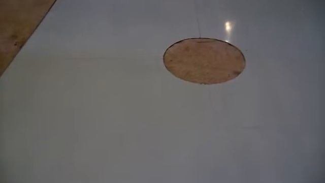 Лист - отражатель из нержавеющей стали.