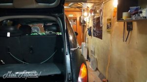 Автобудни. 07. Установка амортизаторов багажника от Volkswagen Transporter T4 на Chrysler PT Cruise