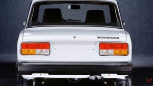 "Семерка" (Lada (ВАЗ) 2107) - заднеприводный четырехдверный седан малого класса