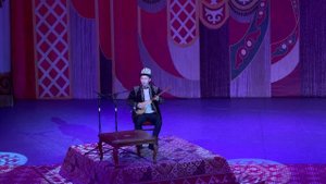 Айтыш Мамбет Өмүр & Жамайка Токонова.