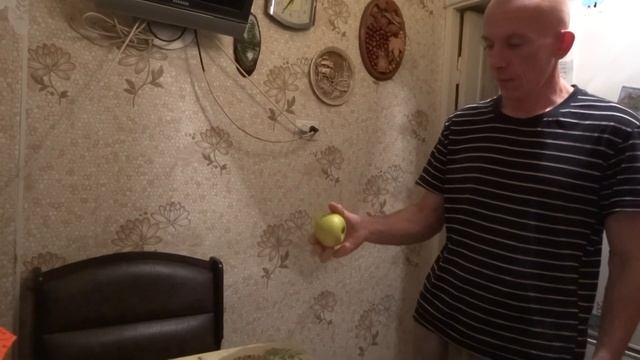 РАЗДАВИЛ ЯБЛОКИ СЕМЕРЕНКО. смотреть онлайн