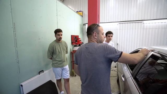 ЖИВАЯ KIA ПО ДНУ РЫНКА???БЫВАЕТ И ТАКОЕ!РАБОТАЕТ АВТОВЫКУП. смотреть онлайн