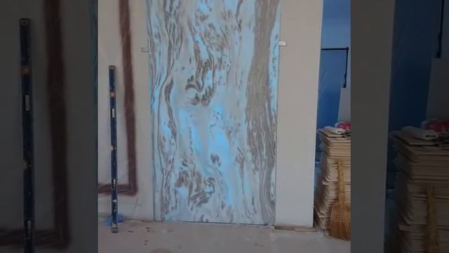 Стена из оникса