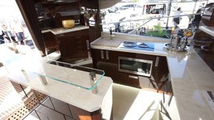 Galeon 560 Skydeck: First Look Video