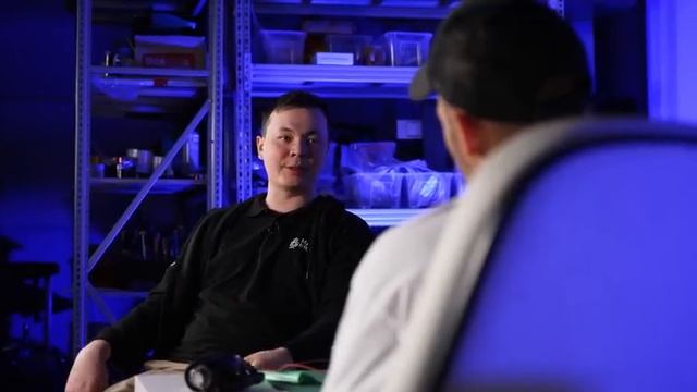 Бизнес на киборгах: кто делает протезы в России? / Послезавтра смотреть онлайн