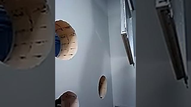 Алмазное сверление "сухим" способом в кирпичной стене. Диаметр сверления 400 мм. смотреть онлайн