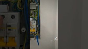 Как подключить блок питания с 220 на 12 вольт.