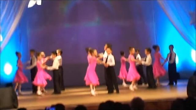 Ансамбль бального танца "Тарина" номер "Мультистория"