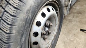 LUDYVI BL800 Обзор с разборкой и тест аккумуляторного ударного гайковёрта с бесщёточным двигателем.