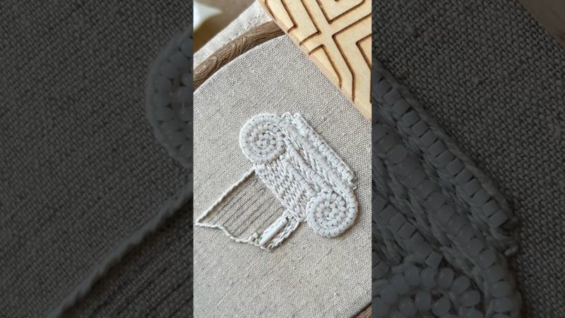 #вышивка #embroidery #embroiderytutorial #handmade #embroiderydesign #beads #beadsembroidery #diy