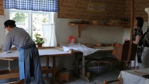 Как в старину в северной Швеции пекли полярный хлеб