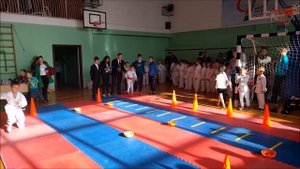 Полоса препятствий для детей. Детские соревнования. Obstacle course for children. Children's events