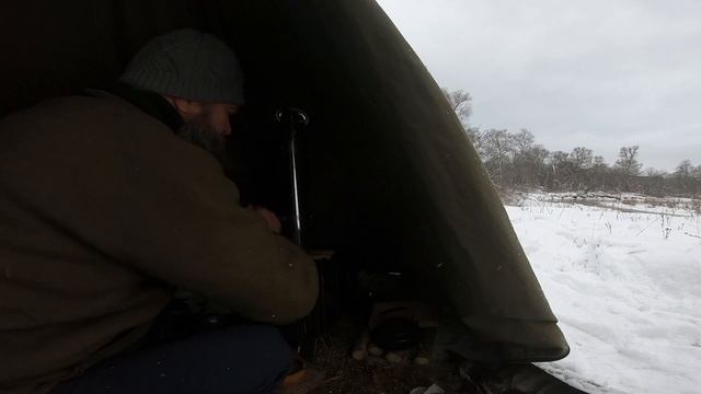 24 часа в самодельной палатке . Зимнее соло. Бушкрафт. #бушкрафт #выживалово #погонат #зимняяночевк