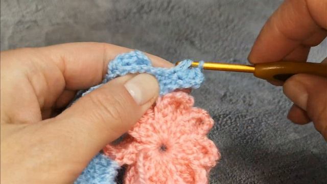 Прекрасная идея из остатков пряжи✨Мотив✨Плед✨Декор✨ смотреть онлайн