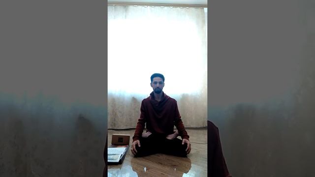 Еженедельный стрим преподавателя йоги Мотояма Д.Х. (по понедельникам в 06.00 по МСК) смотреть онлайн