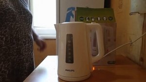 Электрочайник Philips HD9318