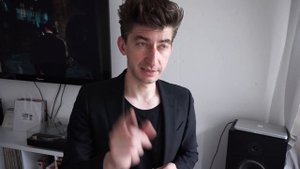 Броненосный усилитель Parasound Halo Integrated