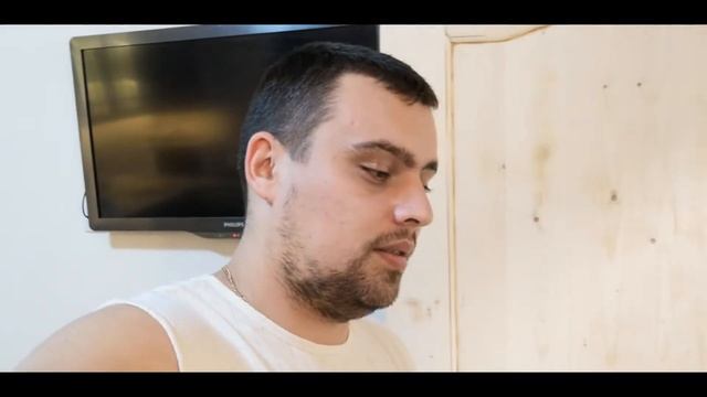 Поставили двери// Обработка и вскрытие лаком