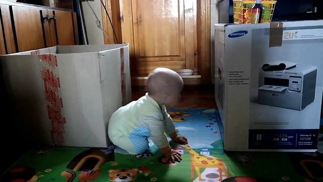 как ребенку стоя дотянуться до коробки #Учимся ходить в 7,5 месяцев смотреть онлайн