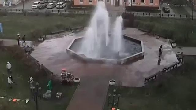 Танцующий фонтан в Слюдянке