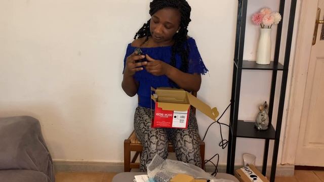 UNBOXING MY NEW CANON EOS M200 CAMERA смотреть онлайн