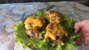 Горячее блюдо на праздничный стол В ДУХОВКЕ  ИЗ ФАРША И ГРИБОВ И НЕМНОГО СЫРА