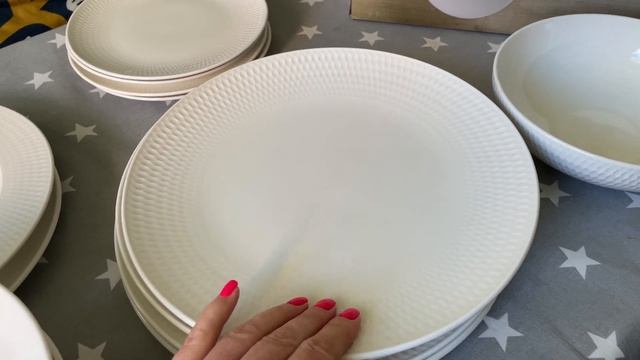 Самая продаваемая посуда 2021-2022 - тарелки "Даймонд" от Maxwell&Williams смотреть онлайн