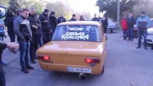 Ваз 2101 выхлоп как у мотоцикла.