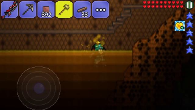 LP. Terraria Phone 1.2.4 #8 (Почти готовый дом и наивная Королева Пчел XD) смотреть онлайн