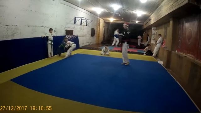 Даша и Карина смотреть онлайн