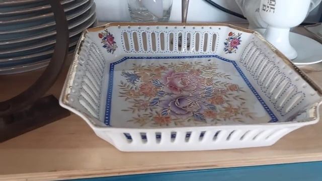 БЛОШИНЫЙ РЫНОК в ЯФФО,  АНТИКВАРные ЛАВКИ, МАГАЗИНЫ полны СОКРОВИЩАМИ из прошлого