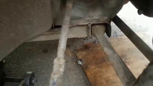 Замена сальников полуосей Киа Рио