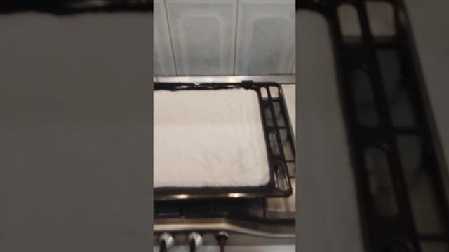 Курица(окрока, бедра, ножки) на соле в духовке смотреть онлайн