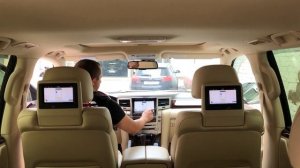 Lexus  LX 570 2008-2015 - доп мультимедиа на 3 монитора
