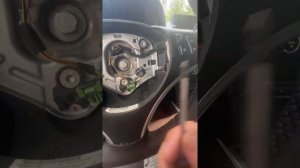 Как снять руль - подушку безопасности (AirBag). BMW 1 (E81. E87)
